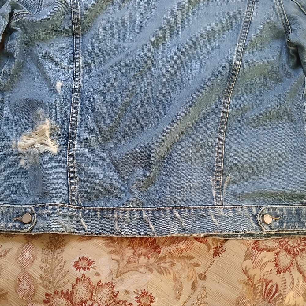 Level 99 Women's Light Blue Distressed Denim Jacket, M - Picture 6 of 9